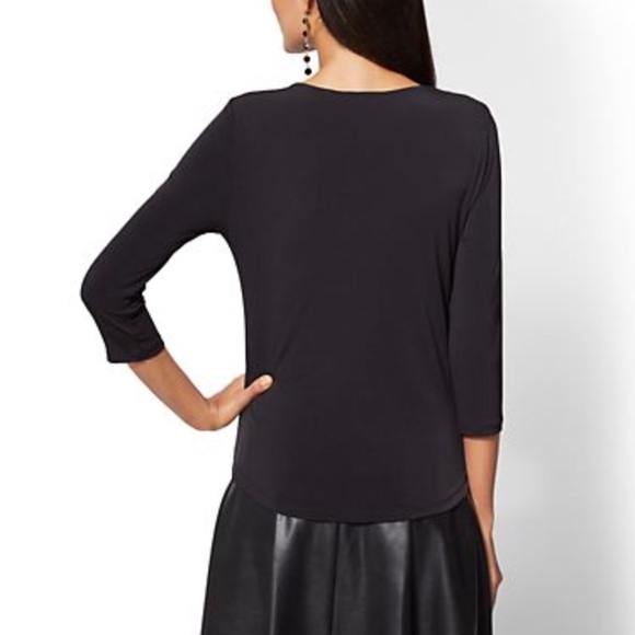 Black crisscross cutout detail blouse medium - Picture 2 of 3